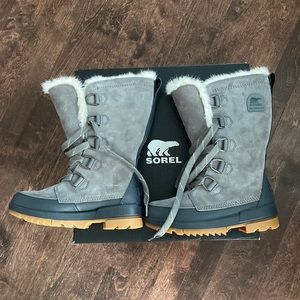 Woman’s Sorel Winter Boot Size 7.5